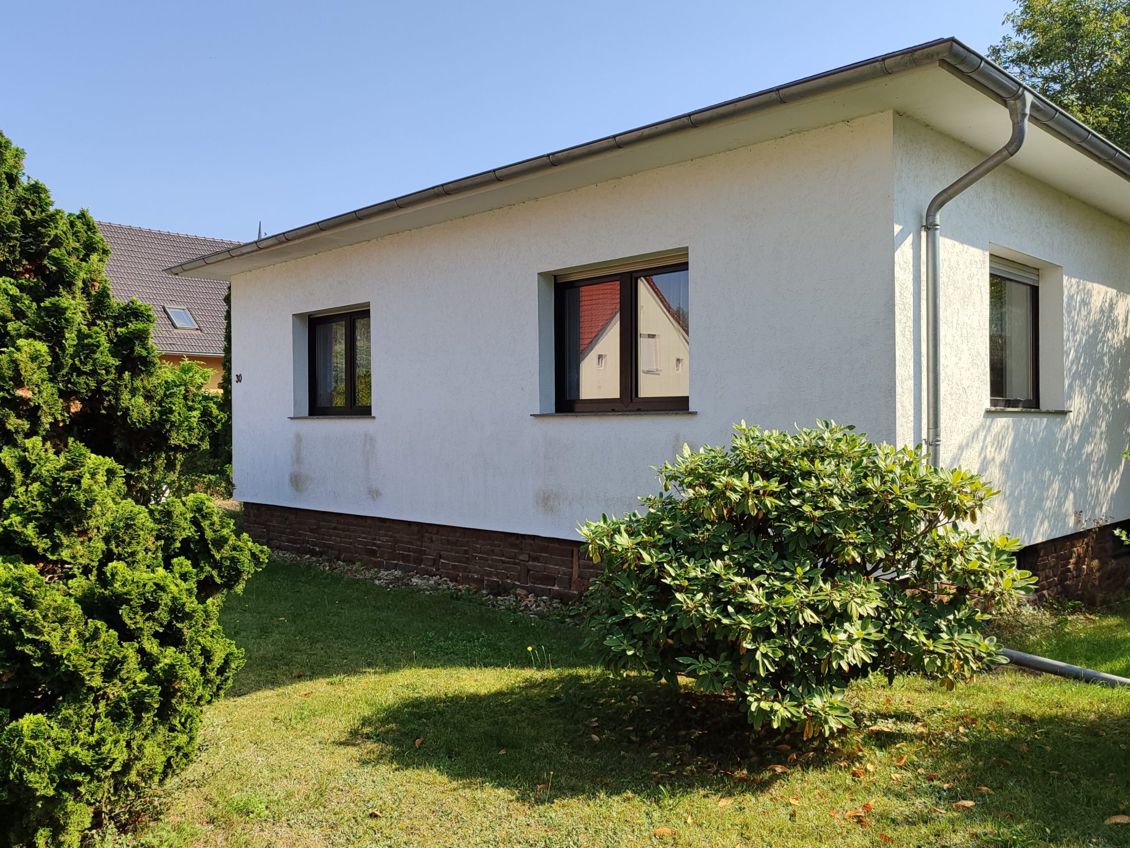 Solider Bungalow wartet auf  Naturfreunde mit handwerklichem Geschick