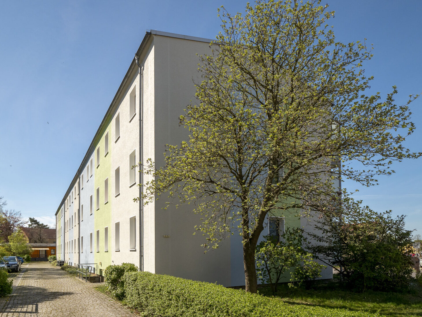 Moderne 2-Raum-Wohnung mit Balkon
